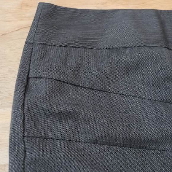 Speak 2 Me Women's Gray Pleated Mini Skirt Size 9 NWT - Picture 4 of 15